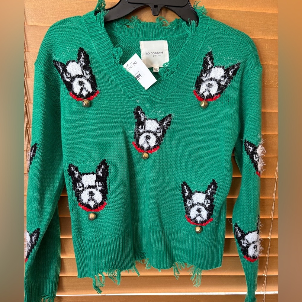 no comments girls NWT Green Sweater with Dog embellished with metal bells. 10/12